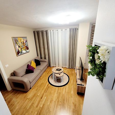 Sui' Apartment Tirana Exterior photo
